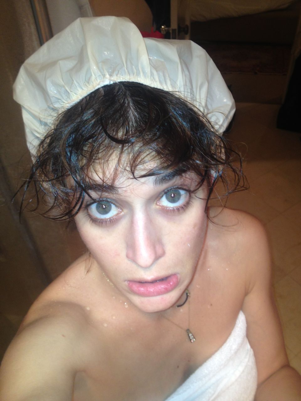 Lizzy Caplan