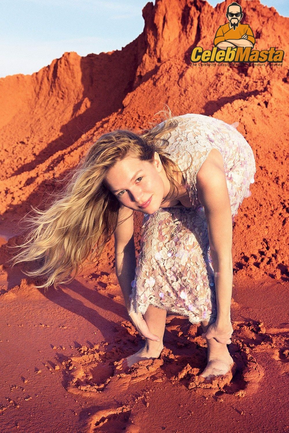 Anna Ewers