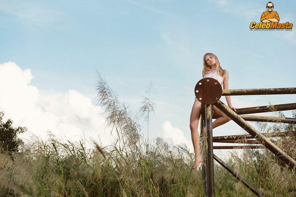 Anna Ewers