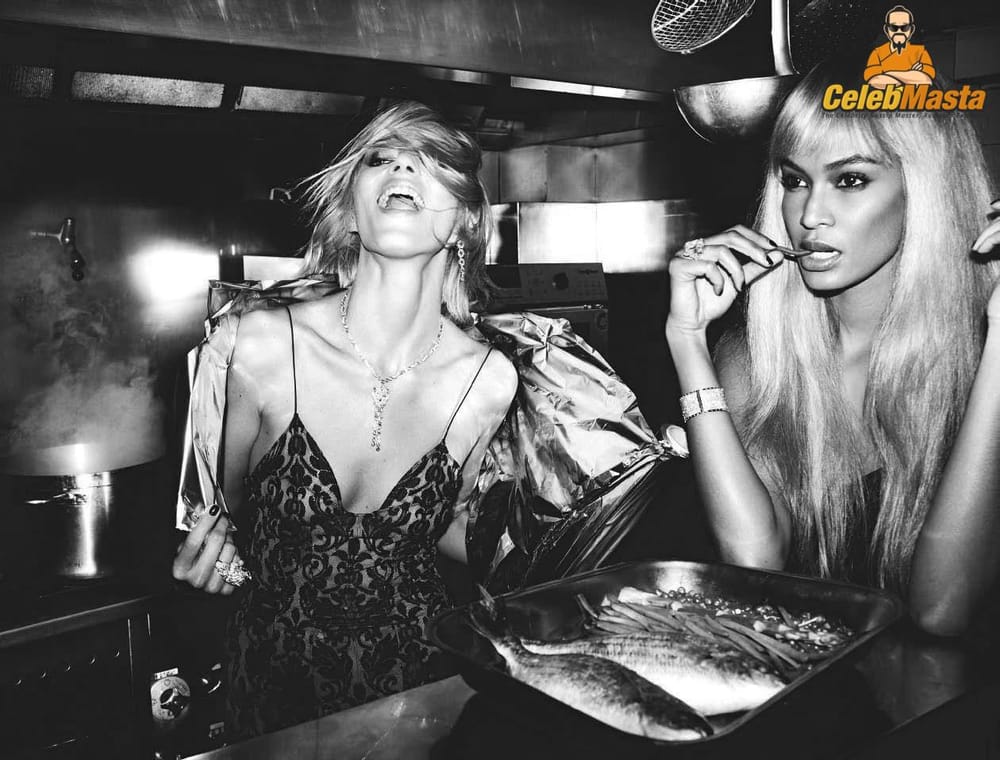 Anna Ewers
