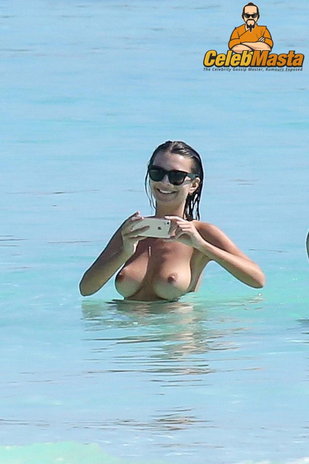 Emily Ratajkowski