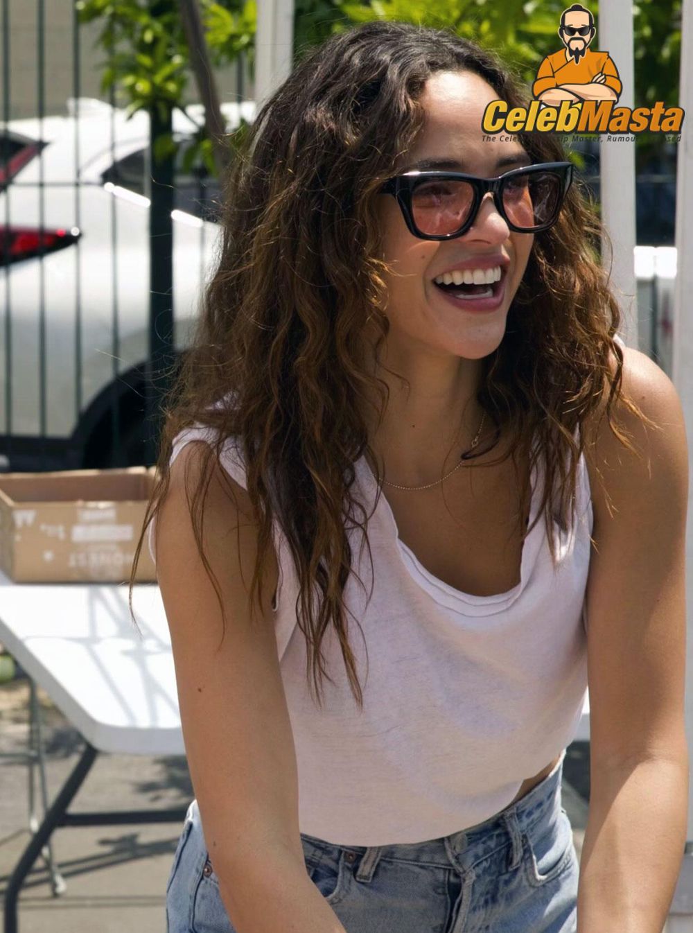 Adria Arjona