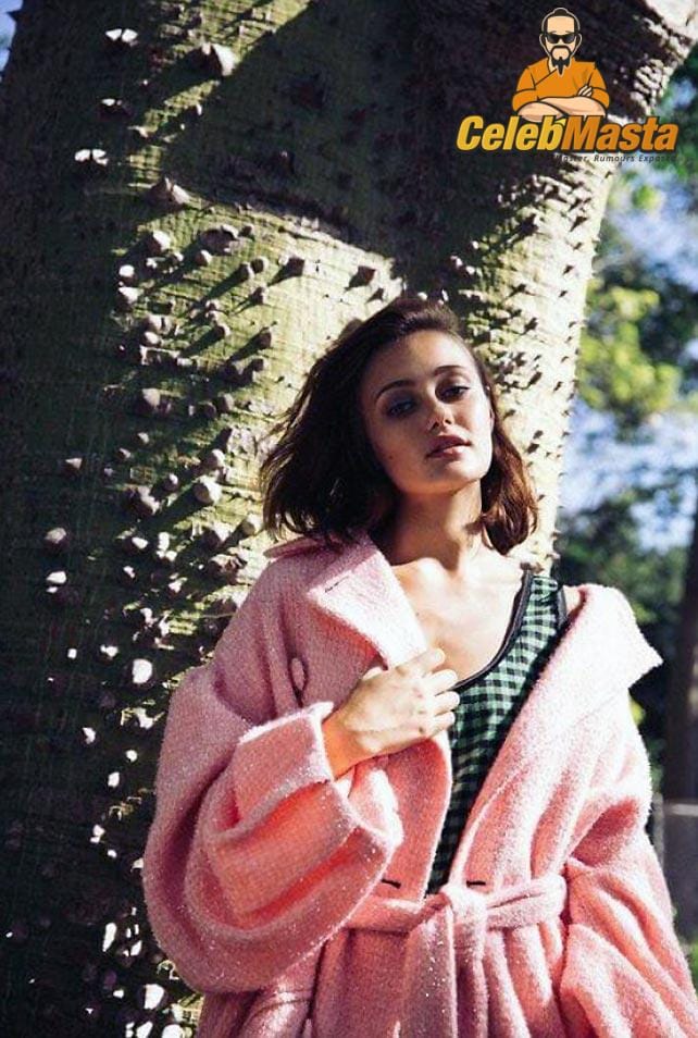 Ella Purnell