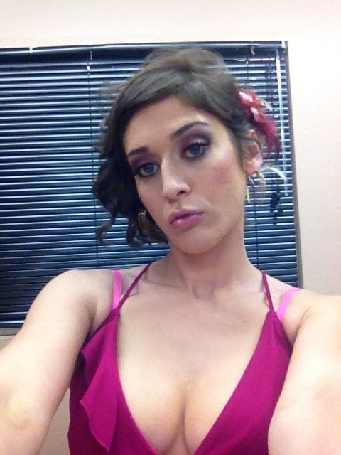 Lizzy Caplan