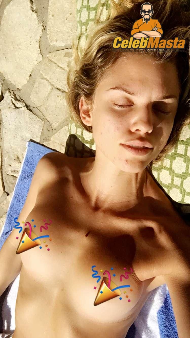 AnnaLynne McCord