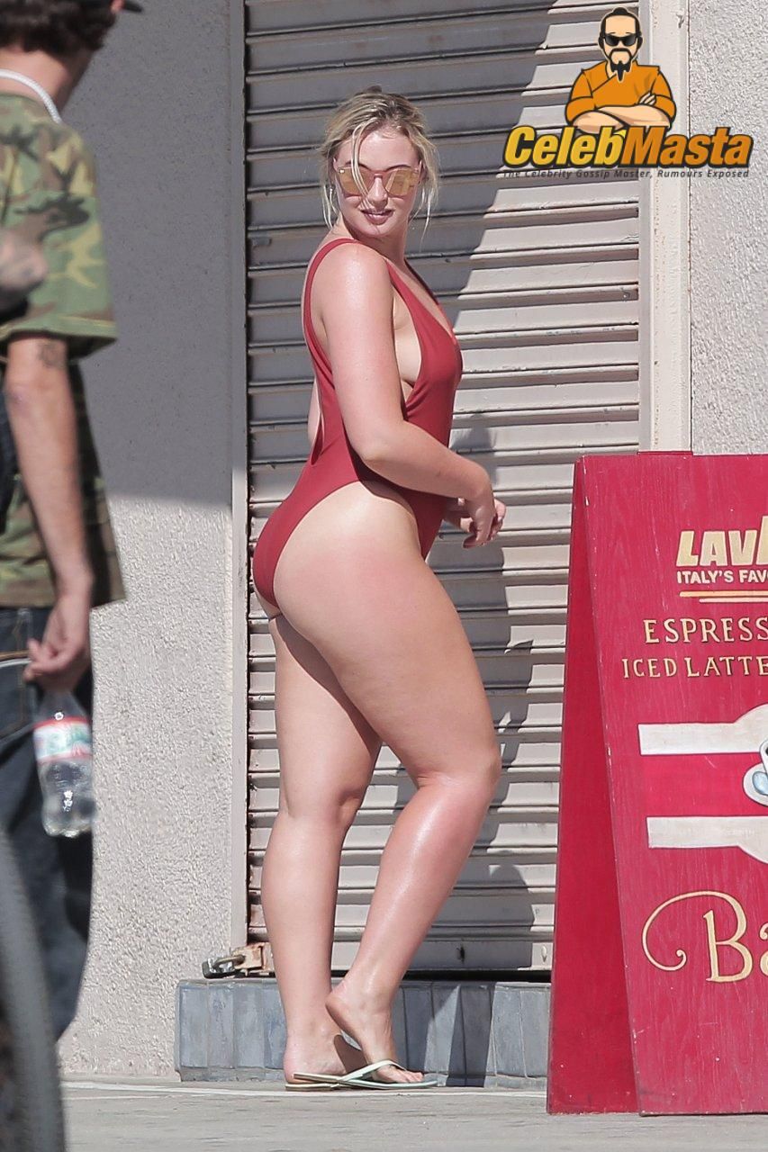 Iskra Lawrence