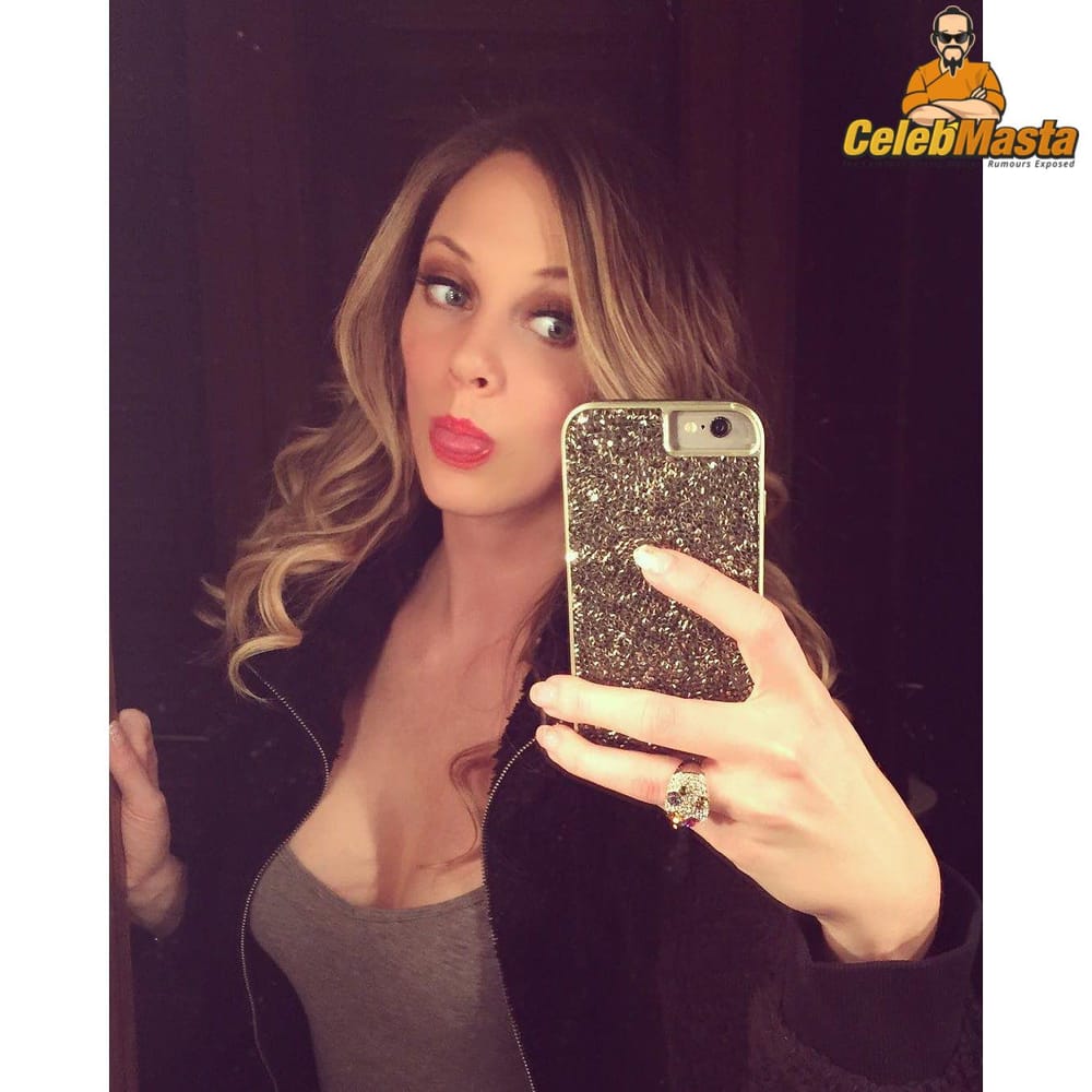 Nicole Arbour