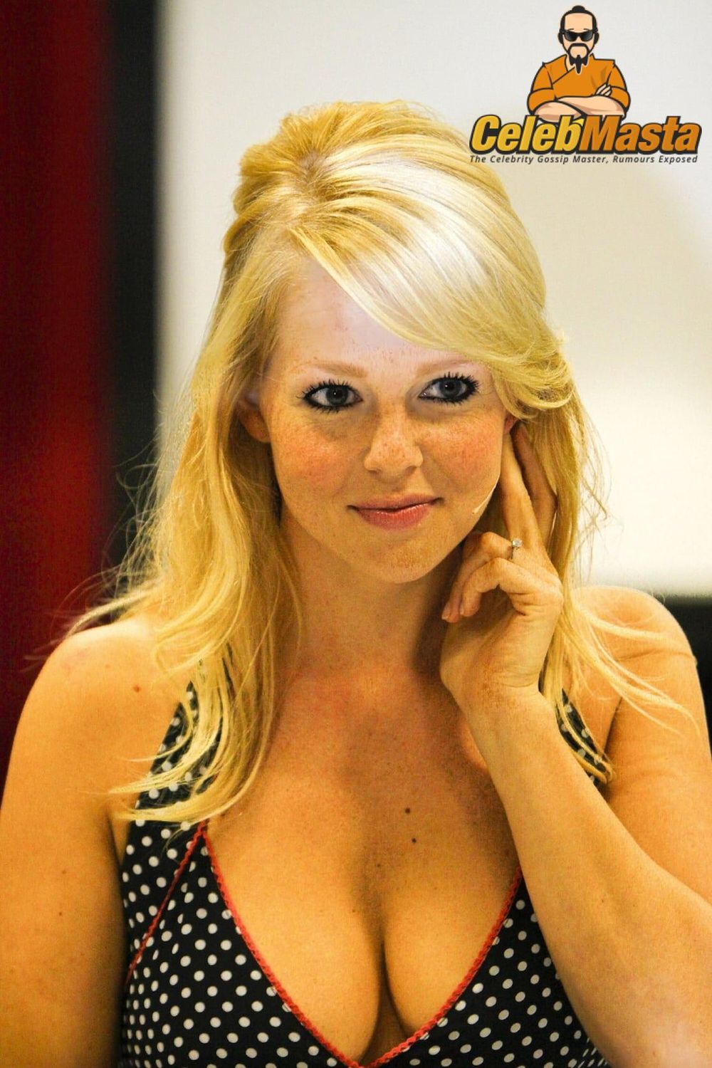 Chantal Janzen Chantal Janzen
