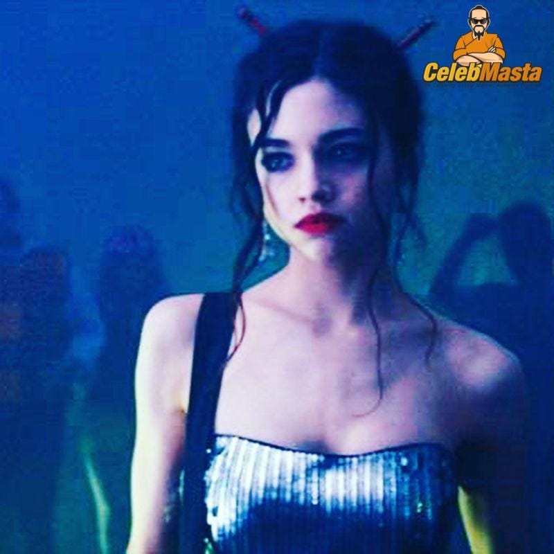 India Eisley