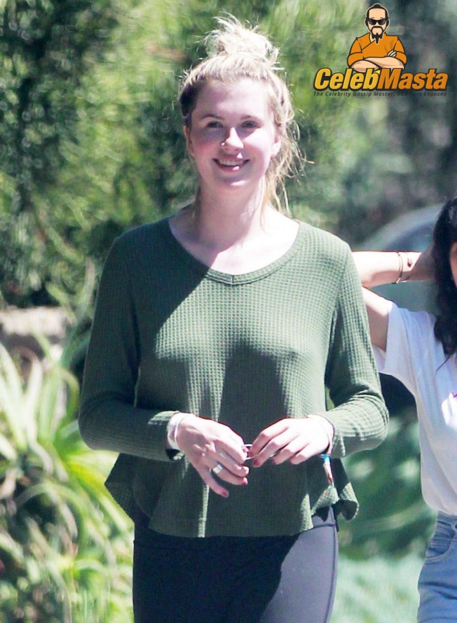 Ireland Baldwin