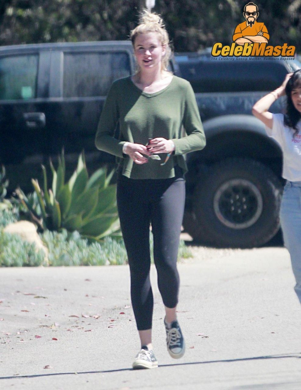 Ireland Baldwin