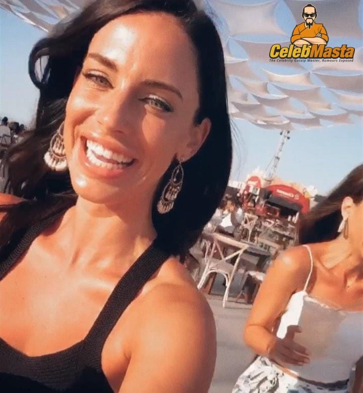 Jessica Lowndes