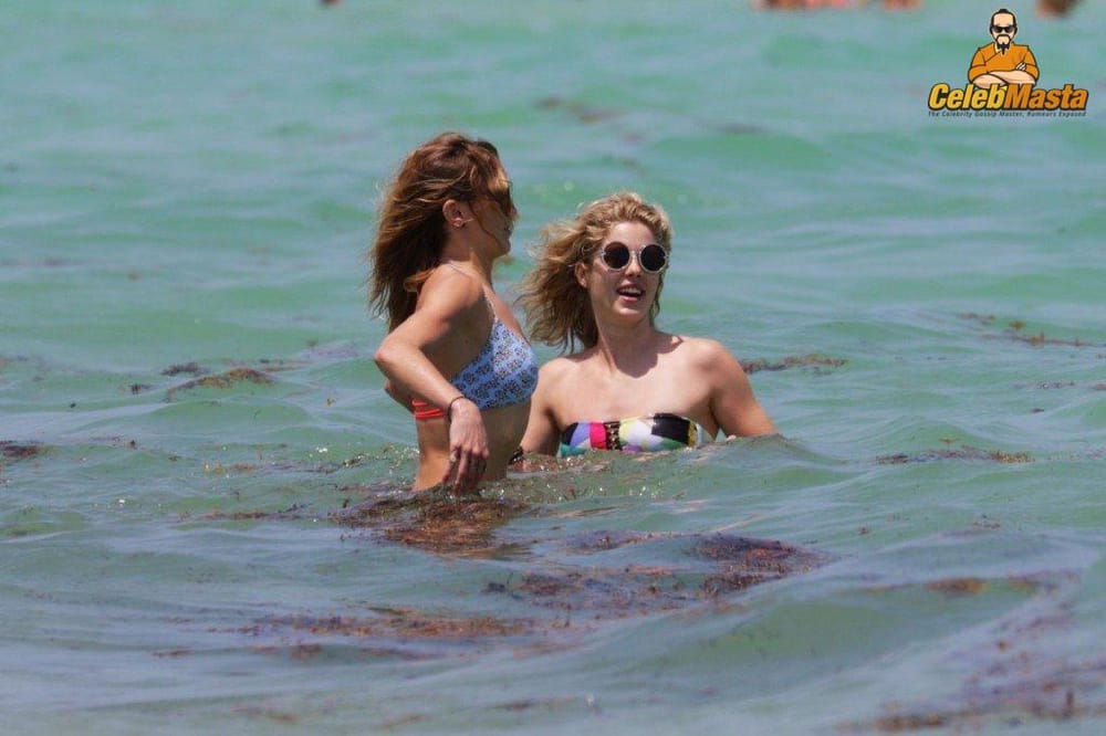 Emily Bett Rickards