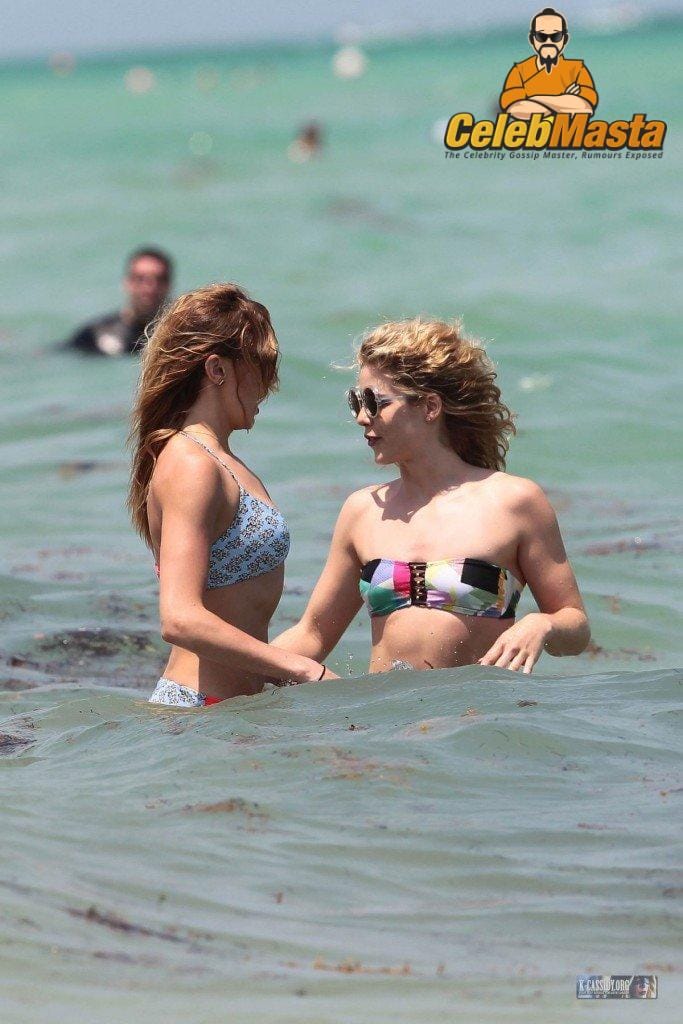 Emily Bett Rickards
