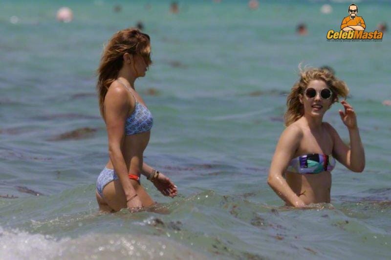 Emily Bett Rickards