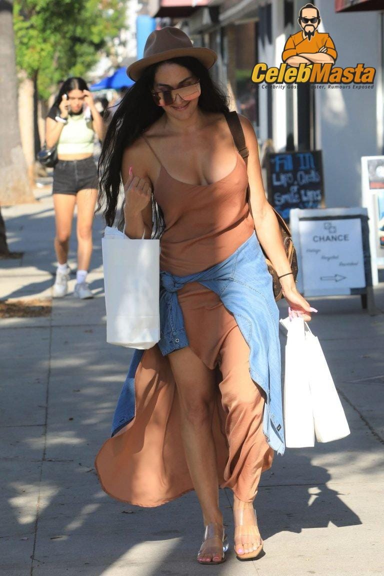 Nikki Bella