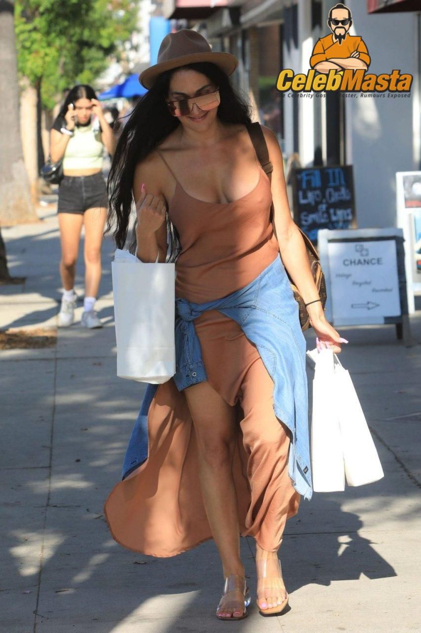 Nikki Bella