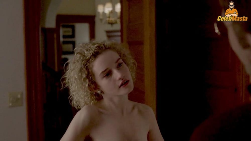 Julia Garner