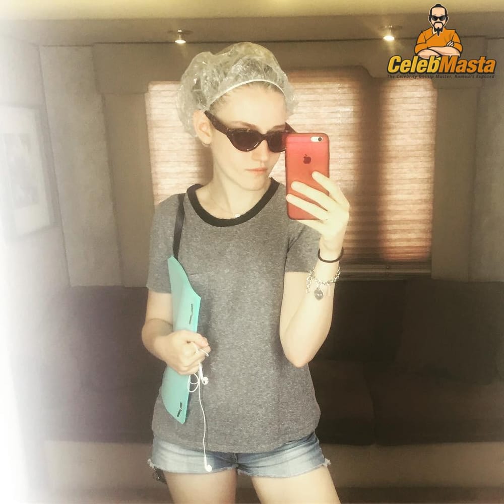 Julia Garner