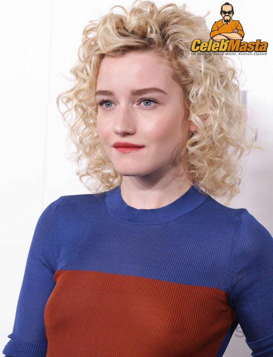 Julia Garner
