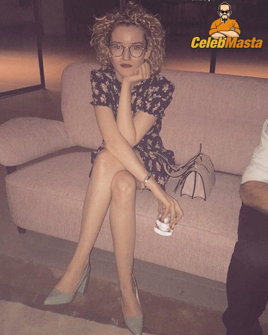 Julia Garner
