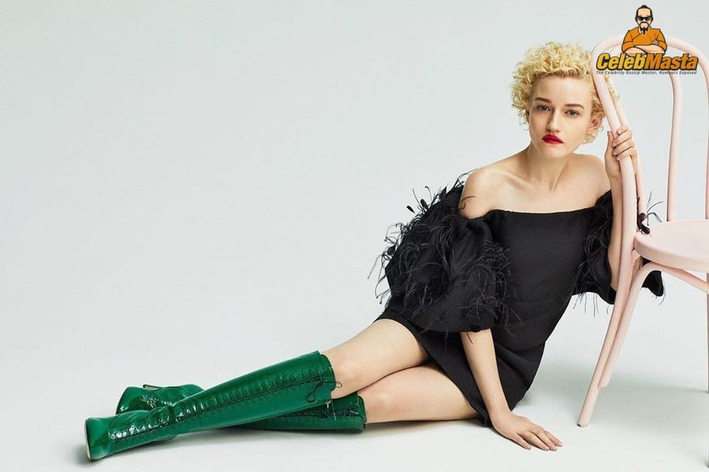 Julia Garner
