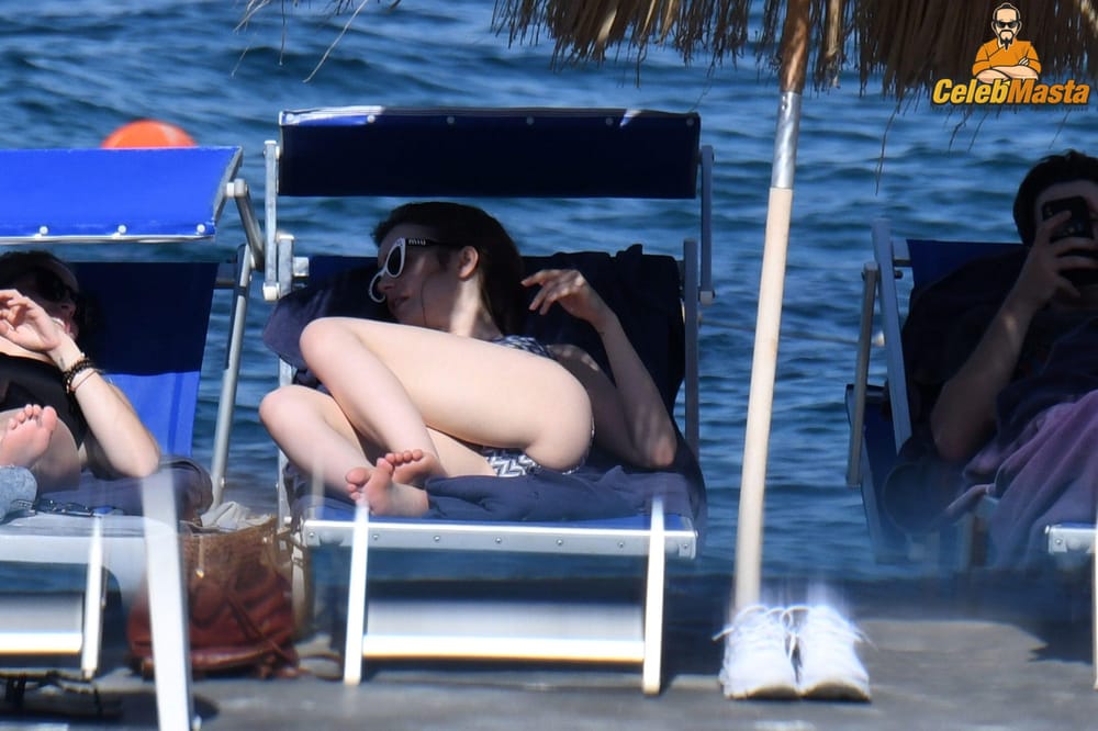 Lily Collins