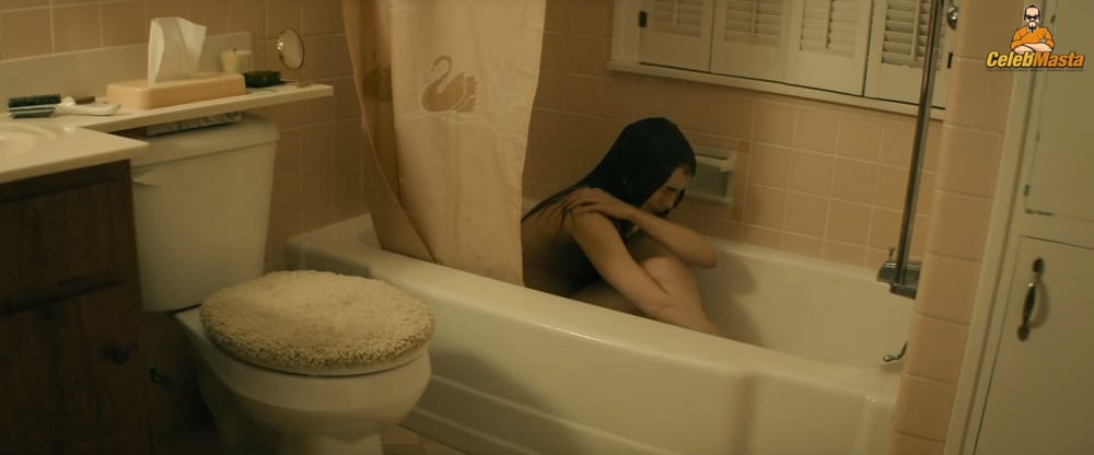 Lily Collins