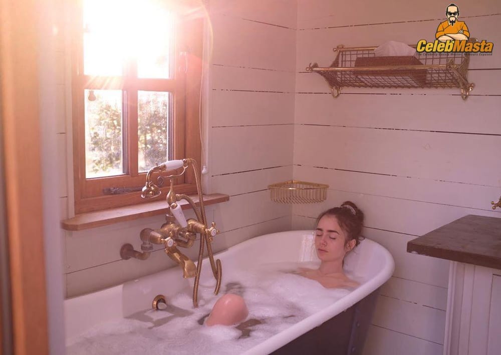 Lily Collins