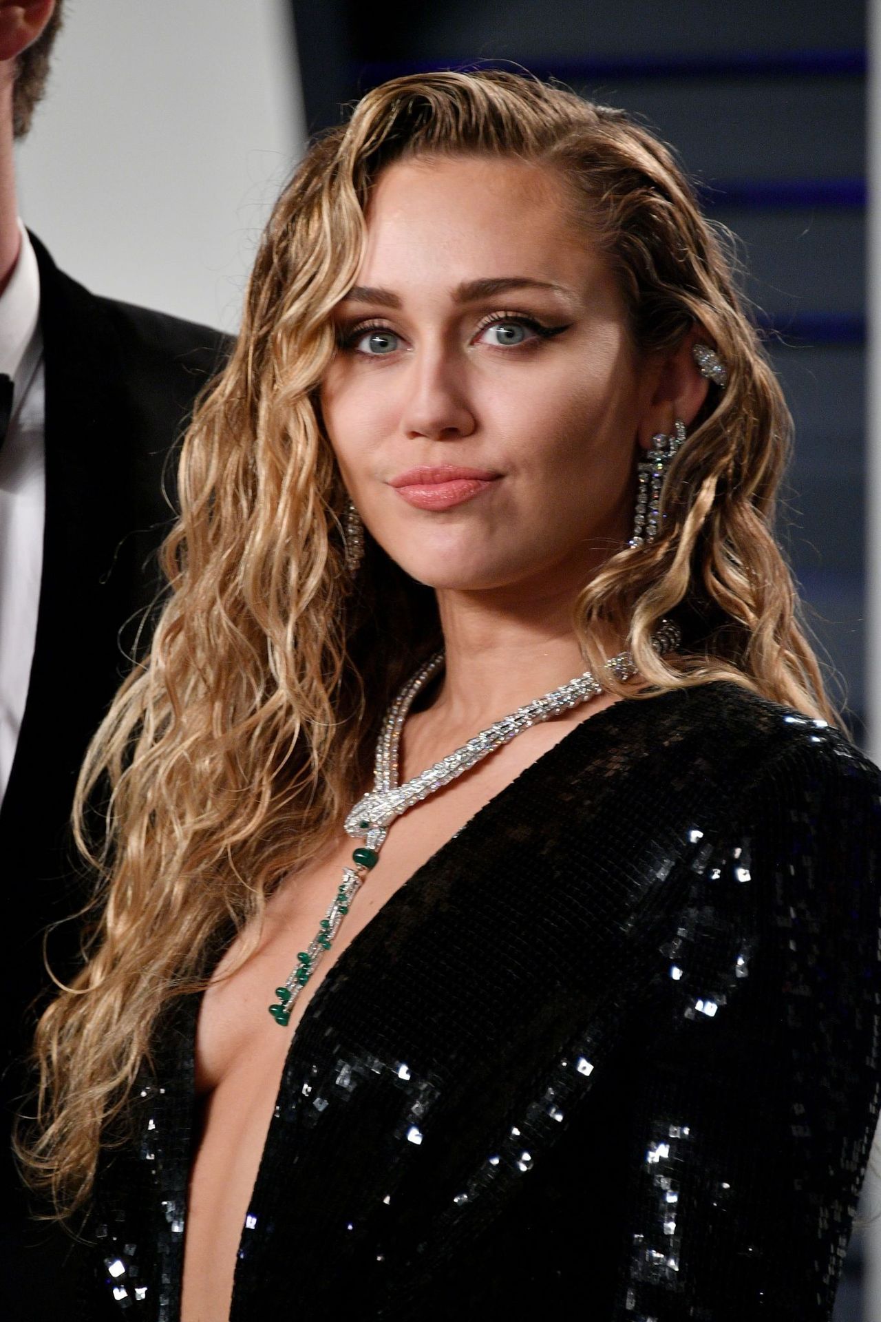Miley Cyrus 230