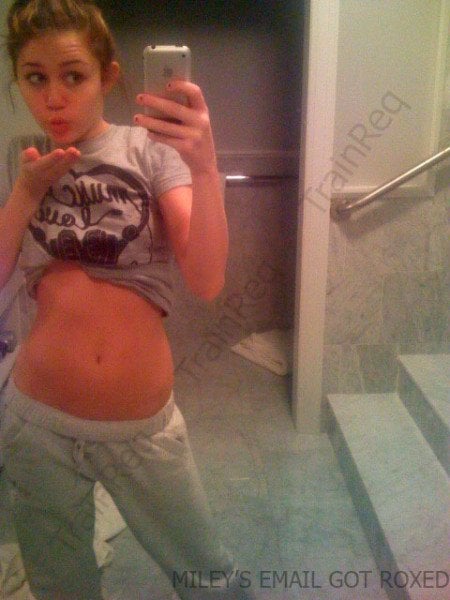 Miley Cyrus Sex Scene Videos and Nude Photos