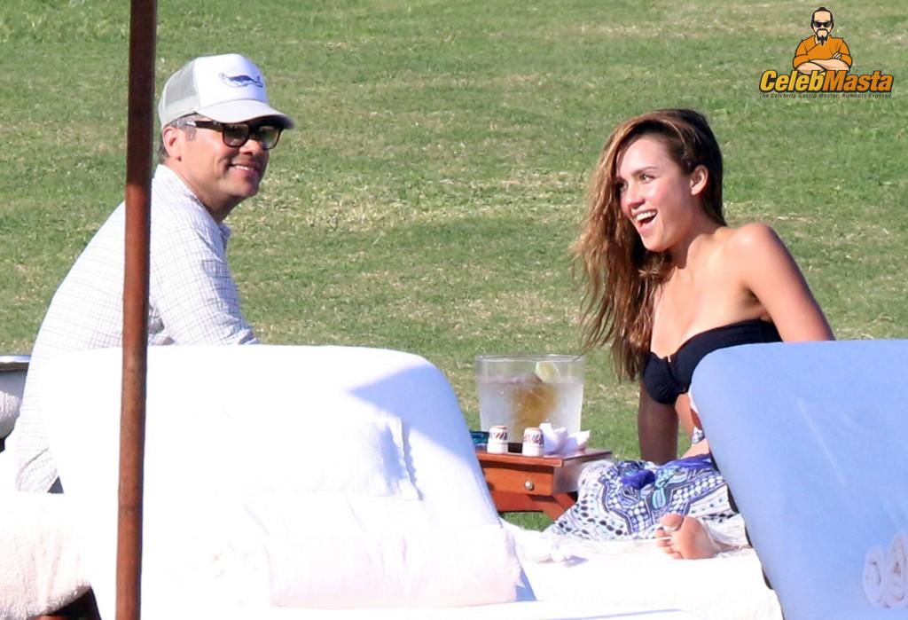 Jessica Alba Sex Scene Videos and Nude Photos