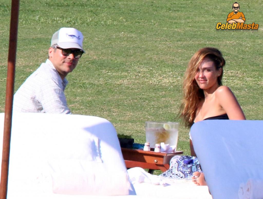 Jessica Alba Sex Scene Videos and Nude Photos
