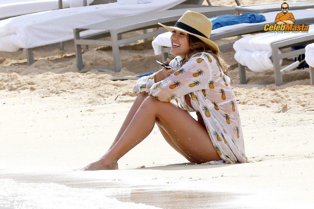 Jessica Alba Sex Scene Videos and Nude Photos