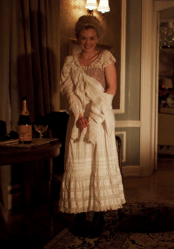 Emily Kinney