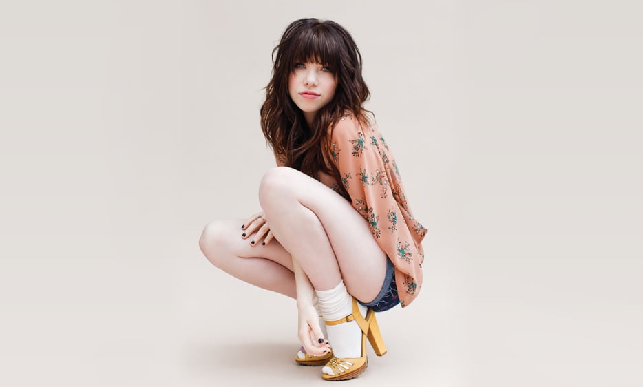 Carly Rae Jepsen Sex Scene Videos and Nude Photos