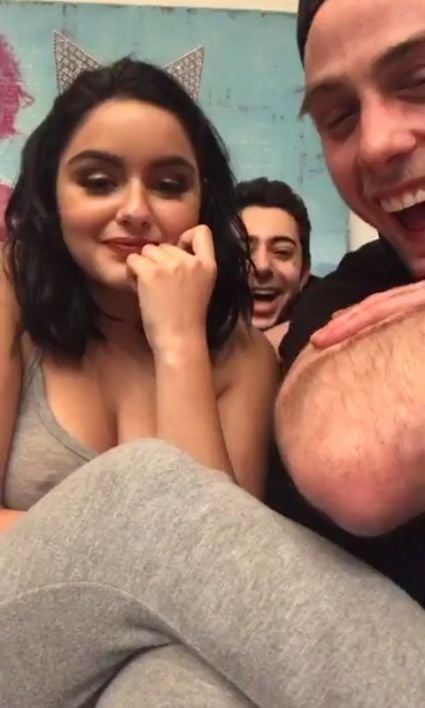 Ariel Winter Sex Scene Videos and Nude Photos