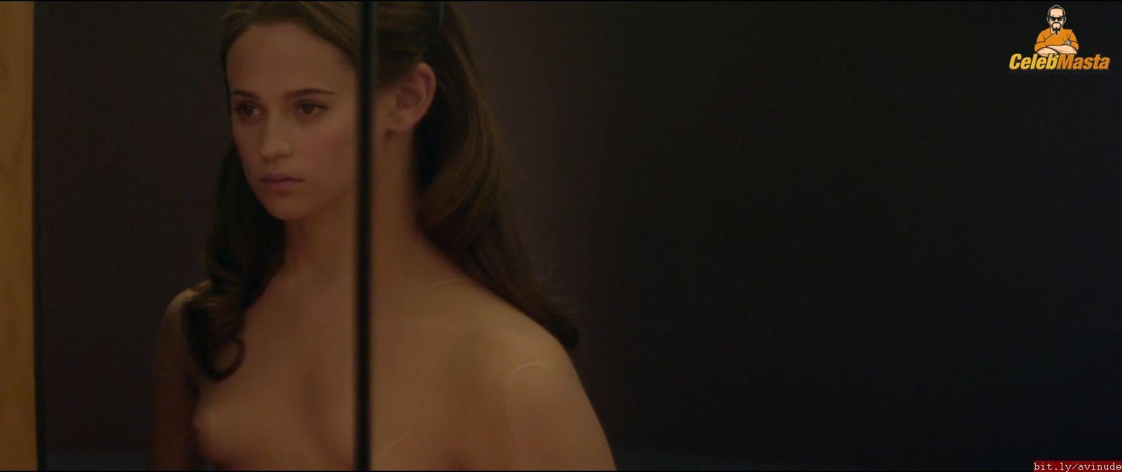 Alicia Vikander