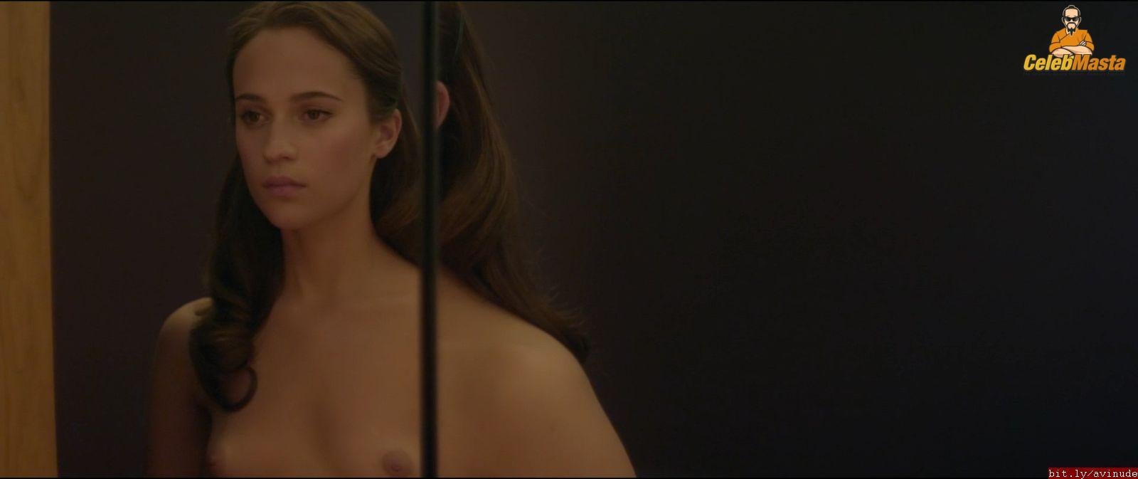 Alicia Vikander