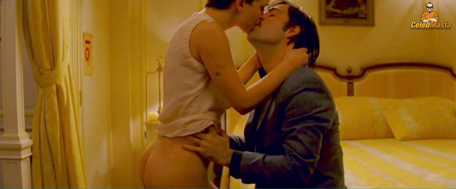 Sex Scene Videos and Nude Photos