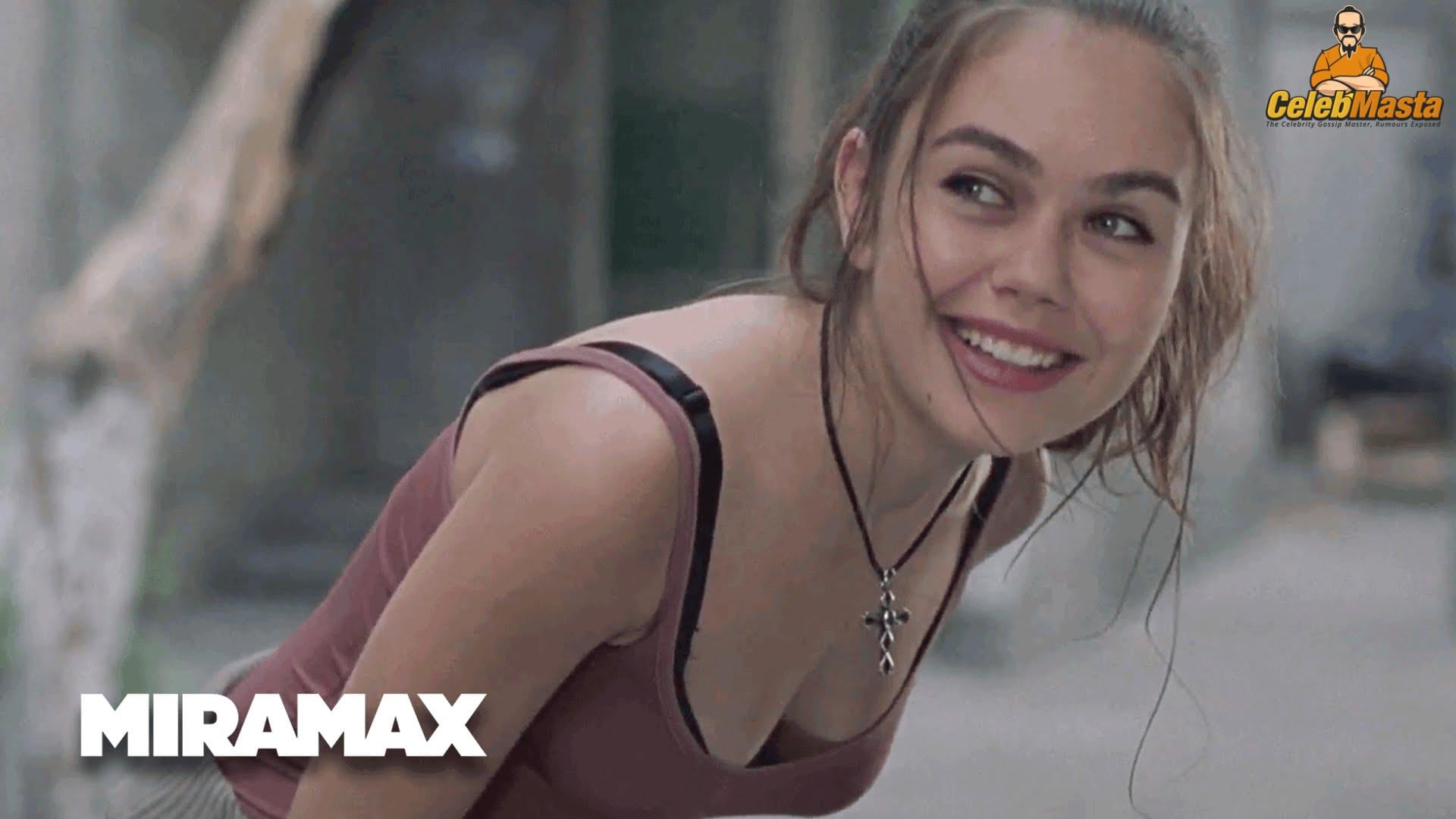 Alexis Dziena Sex Scene Videos and Nude Photos