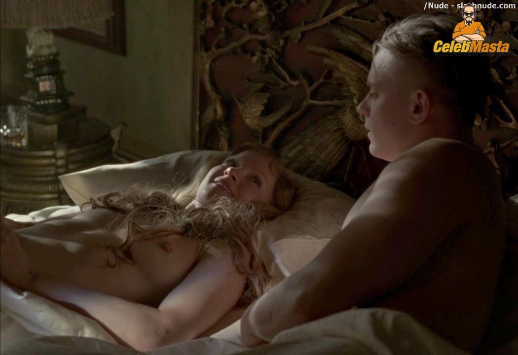 Gretchen Mol Sex Scene Videos and Nude Photos