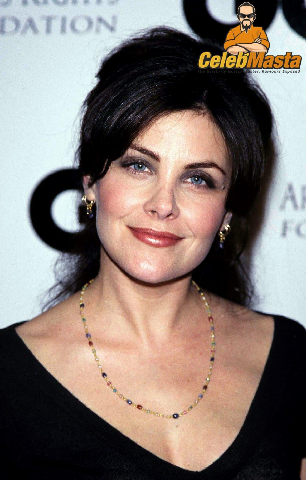 Sherilyn Fenn