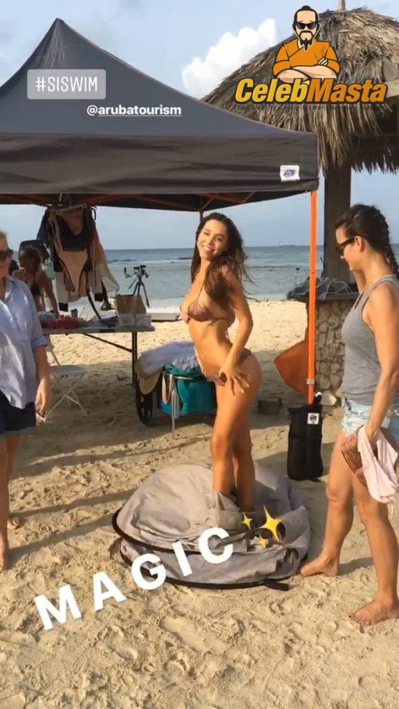 Alexis Ren