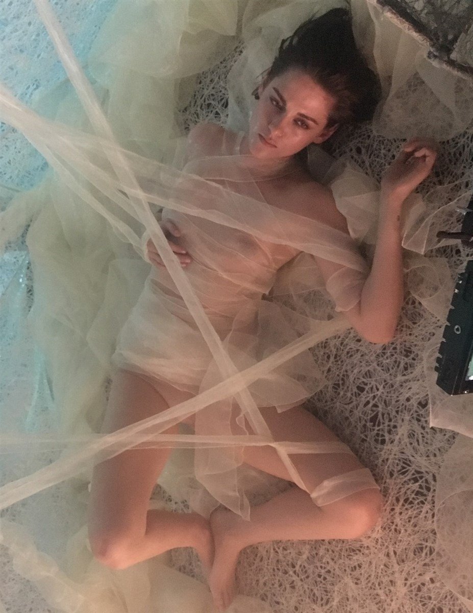 Kristen Stewart Pussy | Celeb Masta 8