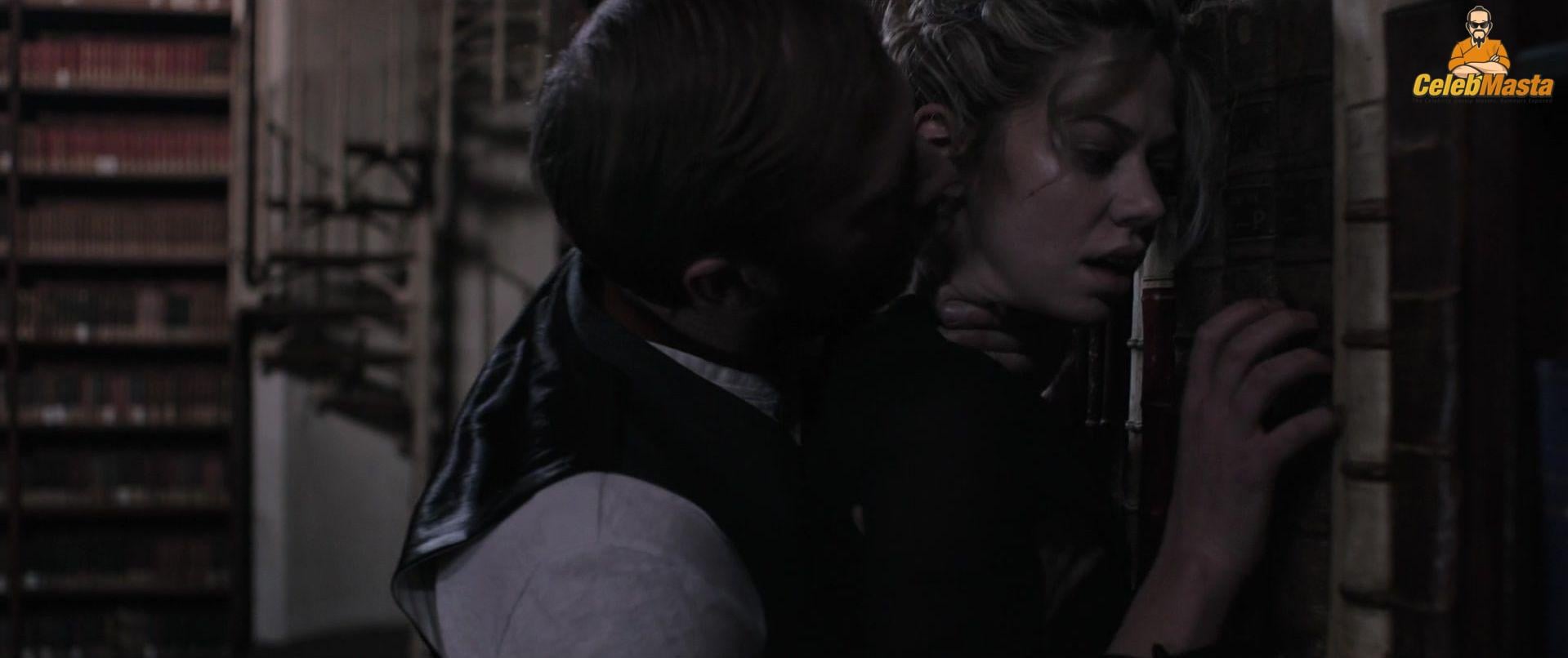 Analeigh Tipton