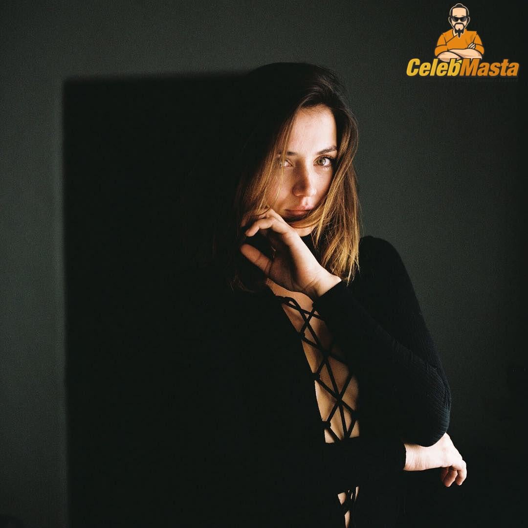 Ana de la Reguera