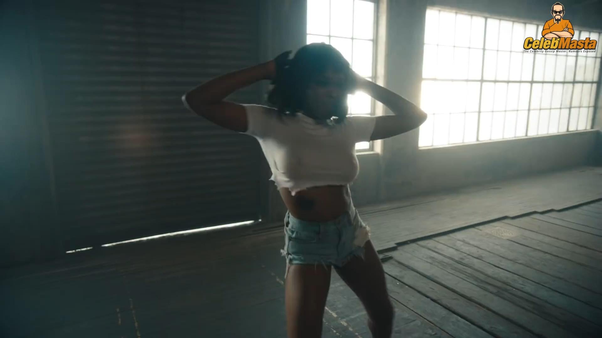 Azealia Banks