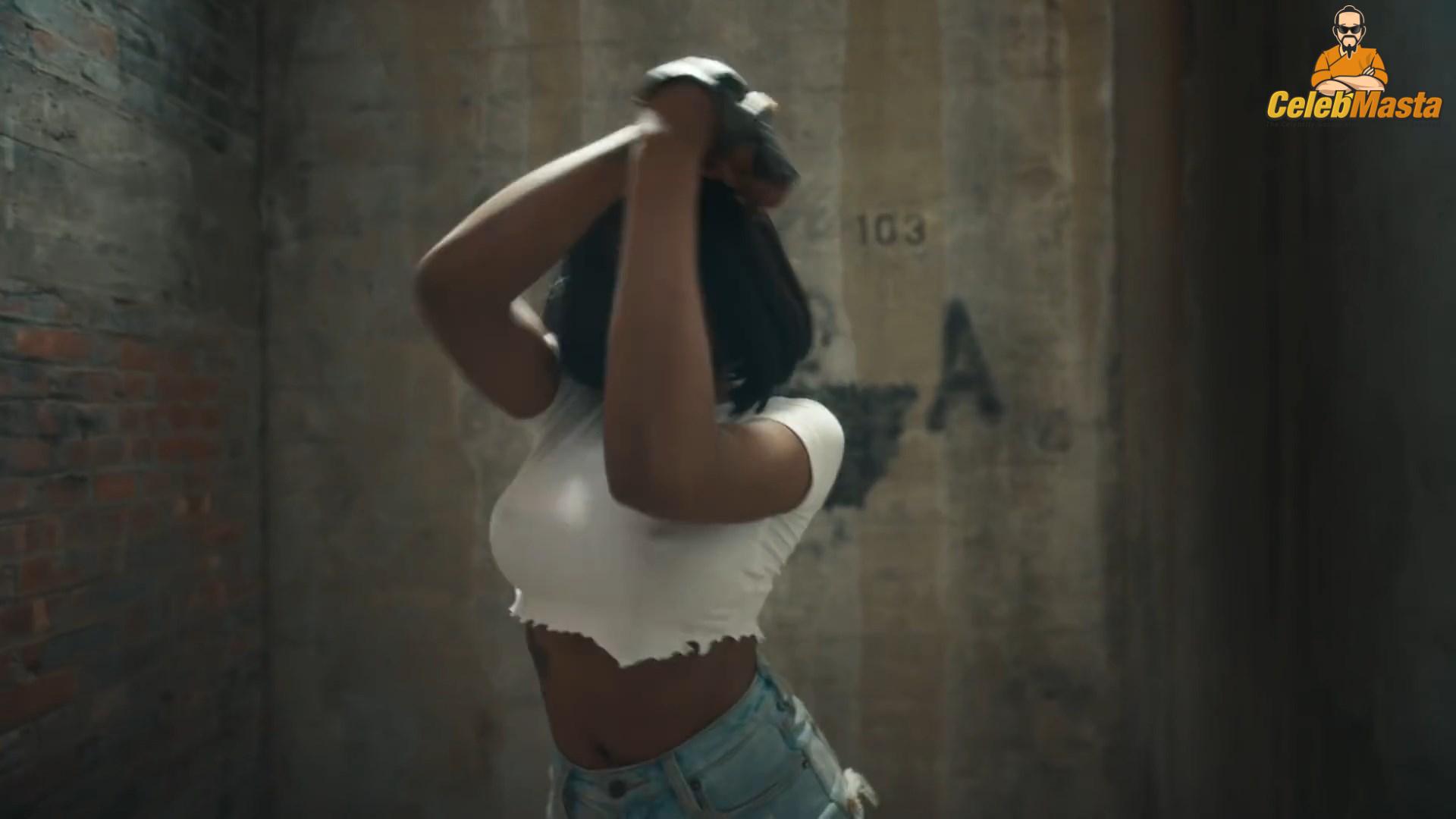 Azealia Banks