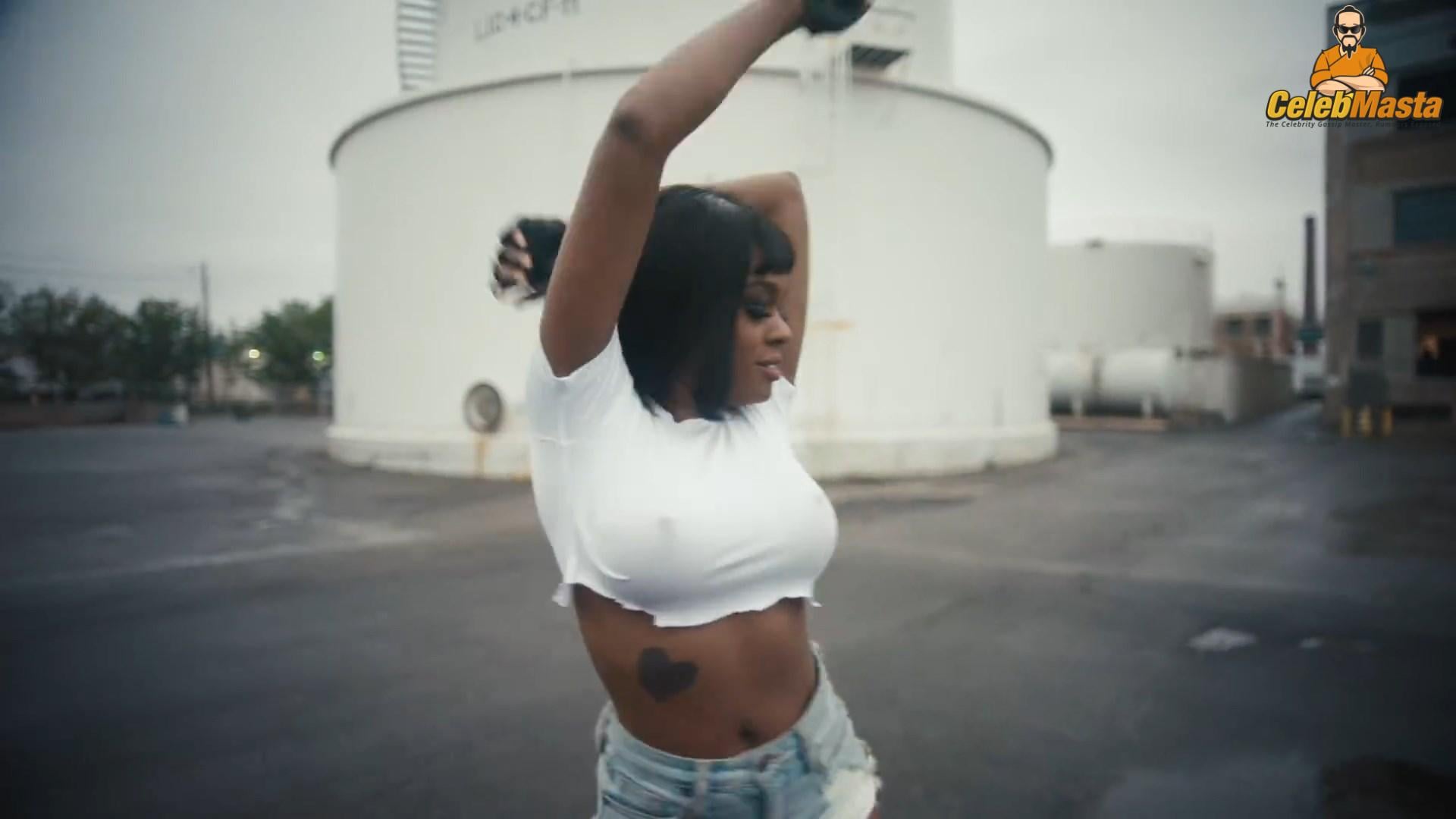 Azealia Banks